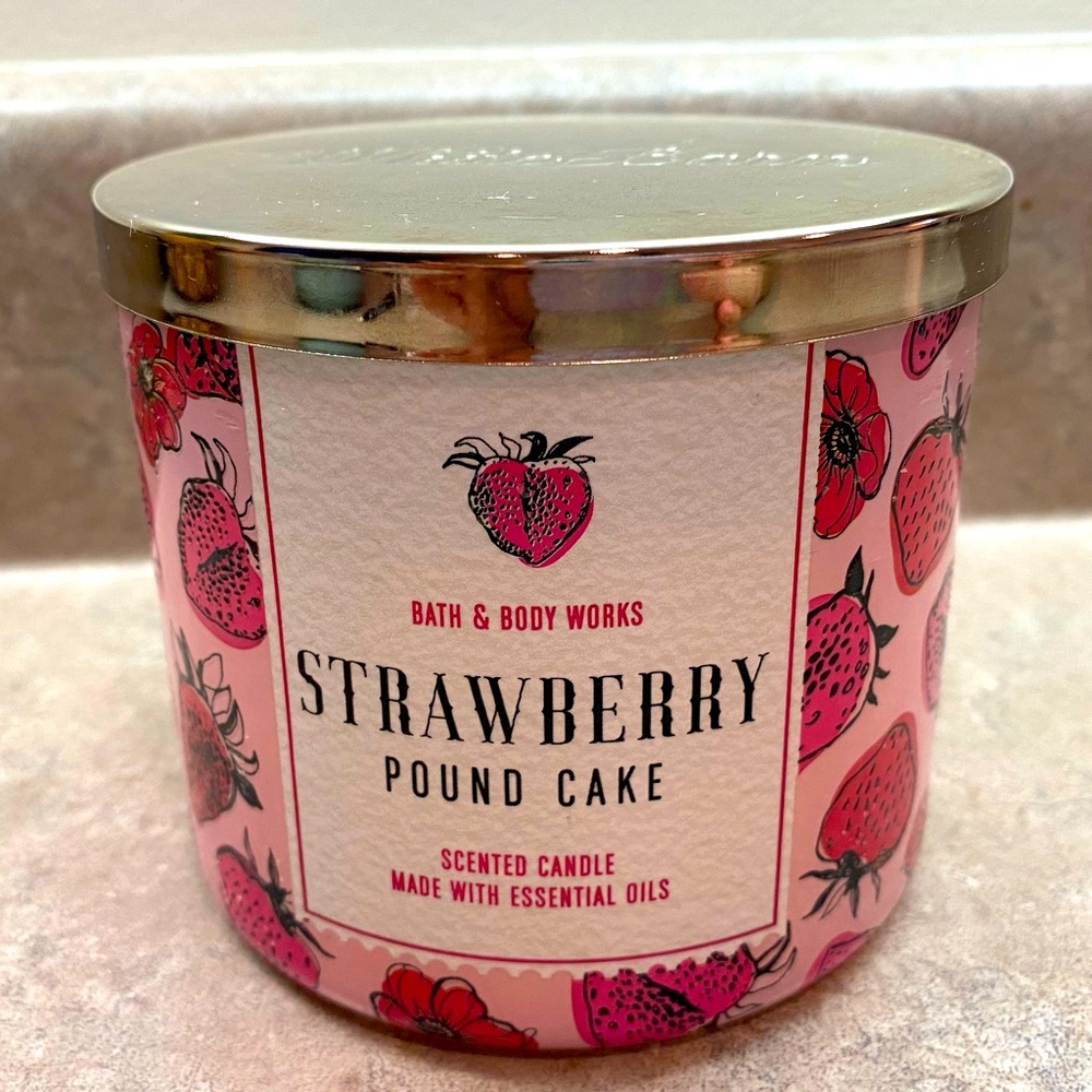 Strawberry Poundcake Three Wick Candle Bath & Body Works